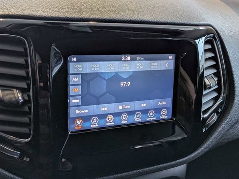 Used 2018 Jeep Compass Sport w/ Tech Group image 26