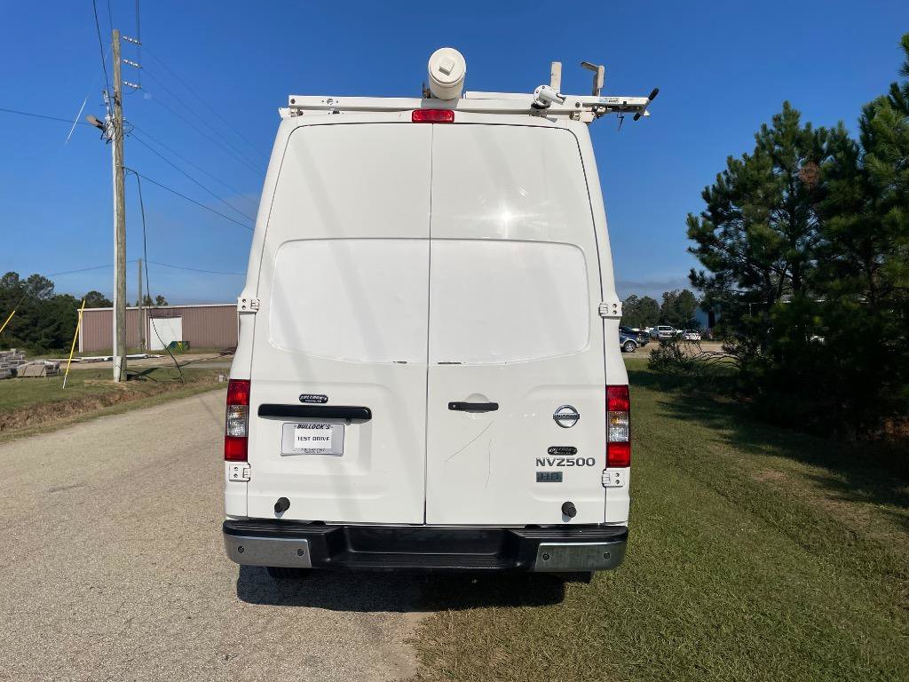Used 2012 Nissan NV 2500 SV RWD image 6