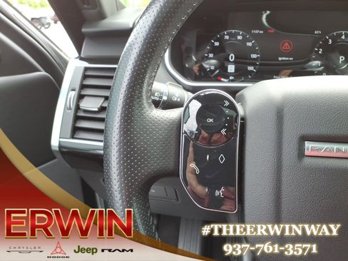 Used 2020 Land Rover Range Rover Sport HSE AWD/4WD image 18