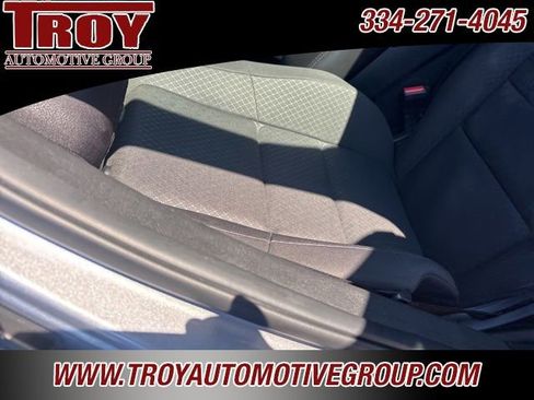 Used 2018 Jeep Grand Cherokee Laredo image 36