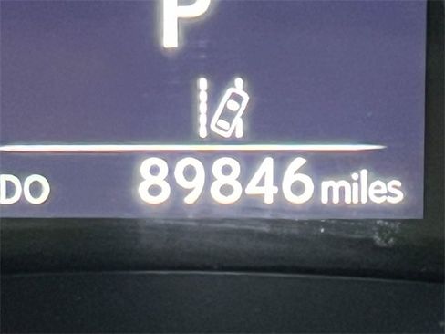 Used 2016 Lexus ES 350 w/ Luxury Package w/Wood Trim image 18