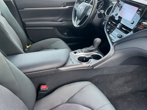 Certified 2022 Toyota Camry LE w/ Cold Weather Package FWD image 15