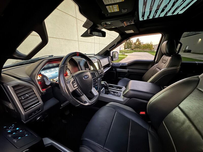 Used 2018 Ford F150 Raptor w/ Equipment Group 802A Luxury AWD/4WD image 11