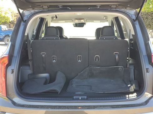 Certified 2023 Kia Telluride S AWD/4WD image 7