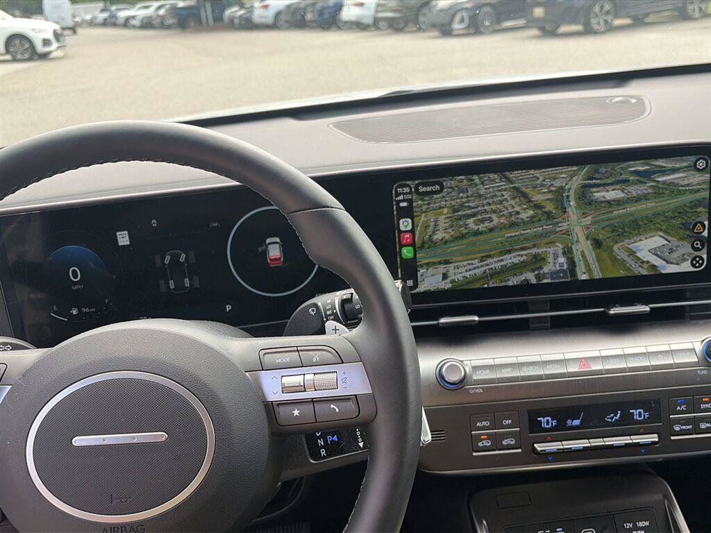 Used 2026 Hyundai Kona Limited AWD/4WD image 3
