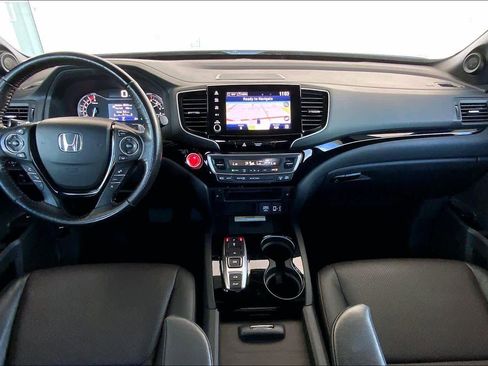 Used 2022 Honda Ridgeline Black Edition image 16