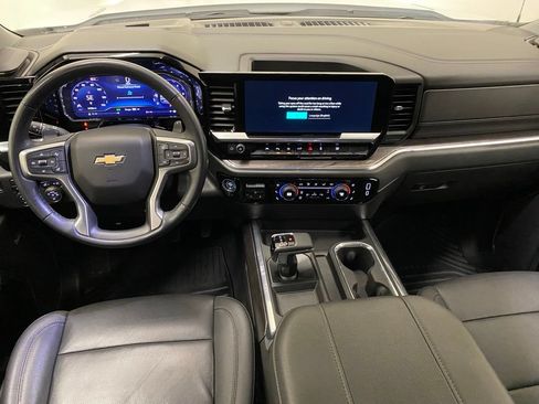 Used 2024 Chevrolet Silverado 1500 LTZ w/ LTZ Convenience Package II AWD/4WD image 23