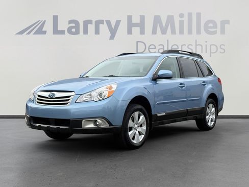 Used 2011 Subaru Outback 2.5i Premium w/ All-Weather Pkg image 1