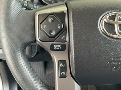 Used 2022 Toyota Tacoma SR5 w/ SR5 Appearance Package (SM) RWD image 11