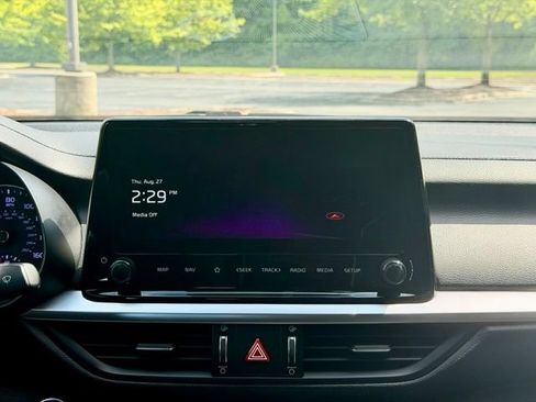 Used 2023 Kia Forte GT-Line w/ GT-Line Technology Package FWD image 22