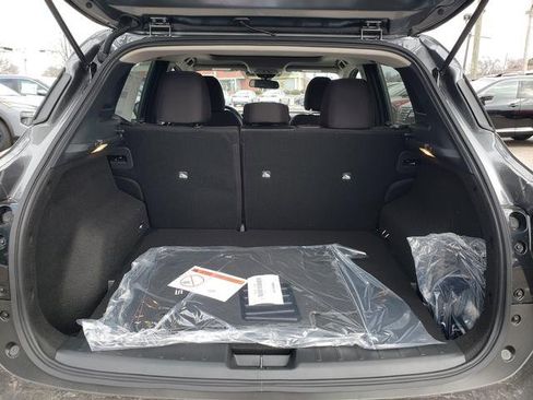 New 2026 Nissan Kicks SV image 6