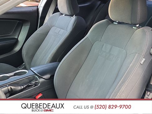 Used 2019 Ford Mustang GT RWD image 11