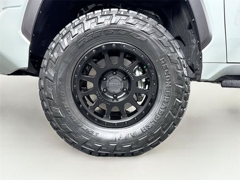 Used 2025 Toyota Tundra Limited w/ TRD Off-Road Package AWD/4WD image 43