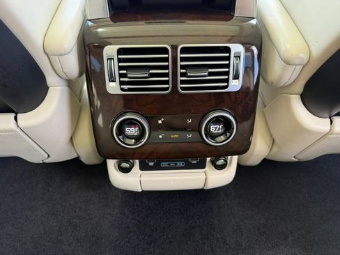 Used 2018 Land Rover Range Rover Supercharged AWD/4WD image 27