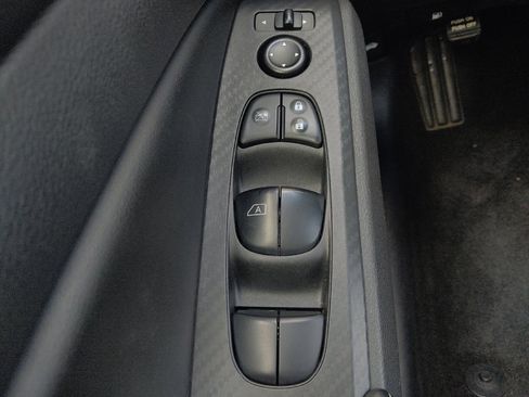 Used 2024 Nissan Altima 2.5 SV image 27