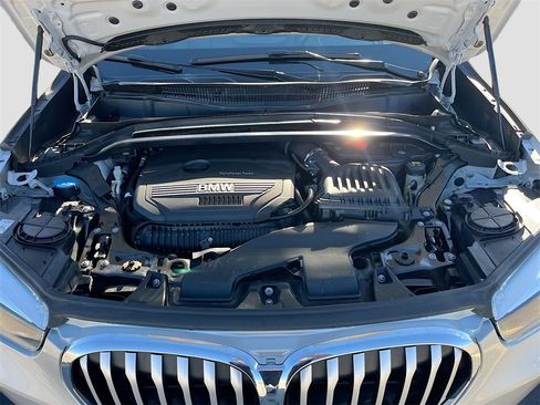 Used 2020 BMW X1 sDrive28i w/ Convenience Package image 32