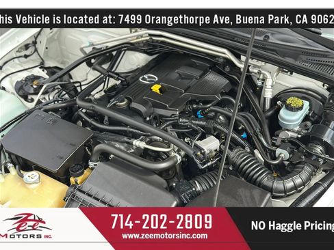 Used 2013 MAZDA MX-5 Miata Club RWD image 32