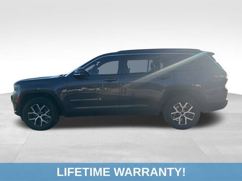 Used 2024 Jeep Grand Cherokee L Limited w/ Luxury Tech Group II image 3