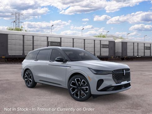 New 2026 Lincoln Nautilus Reserve AWD/4WD image 7