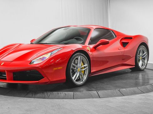Used 2019 Ferrari 488 Spider Rosso Corsa image 57