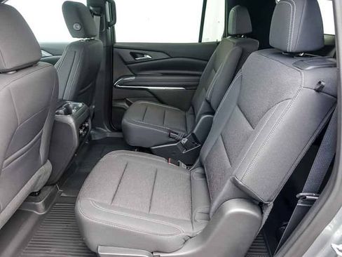 New 2026 Chevrolet Traverse LT w/ LPO, Floor Liner Package FWD image 17