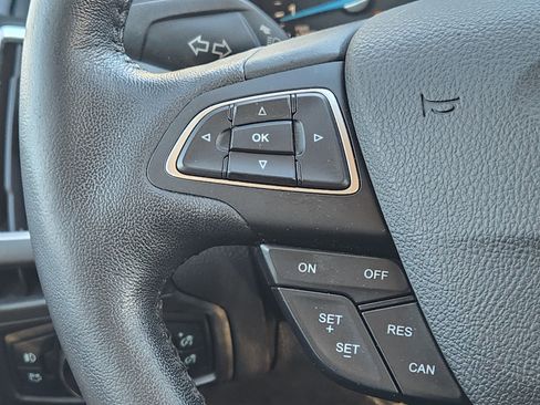 Used 2017 Ford Focus Titanium image 28