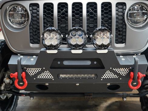 Used 2020 Jeep Gladiator Sport w/ Quick Order Package 24S AWD/4WD image 28