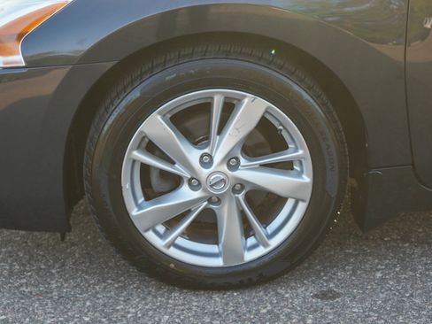 Used 2014 Nissan Altima 2.5 SL w/ Technology Package FWD image 28
