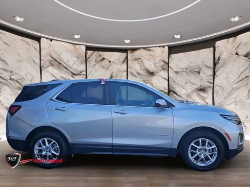 Used 2022 Chevrolet Equinox LT AWD/4WD image 4
