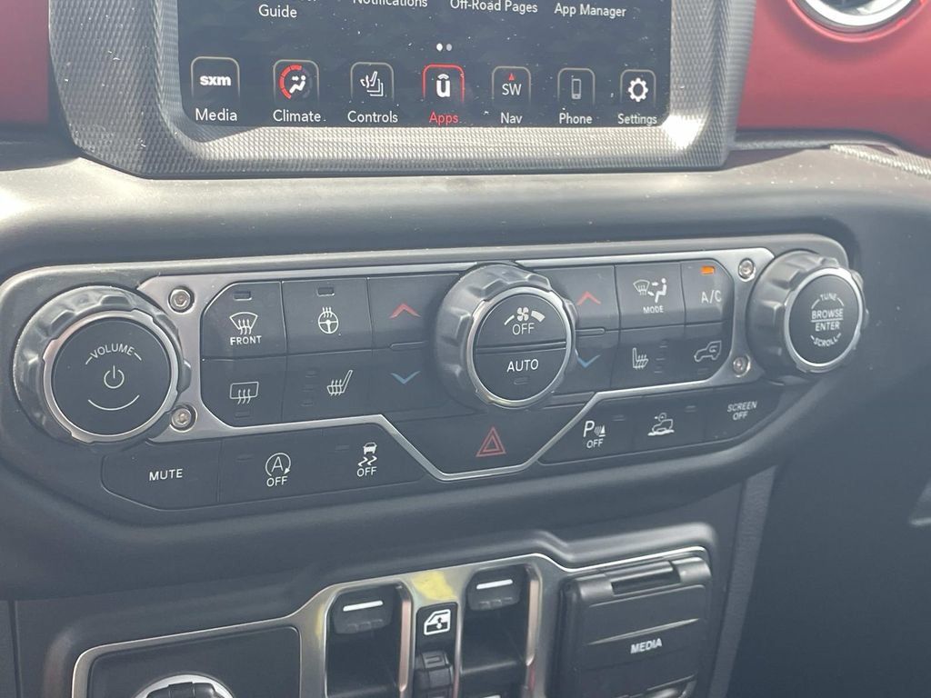Used 2020 Jeep Gladiator Rubicon AWD/4WD image 18