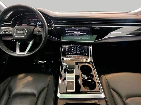 Used 2023 Audi Q8 Premium Plus AWD/4WD image 16