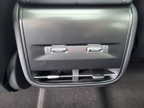 New 2026 Lincoln Nautilus Reserve w/ Jet Appearance Package image 17