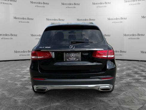 Used 2019 Mercedes-Benz GLC 300 image 4