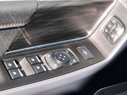 New 2025 Ford F150 Lariat w/ Equipment Group 502A High image 22