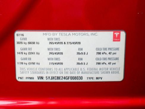 Used 2016 Tesla Model X 90D image 61