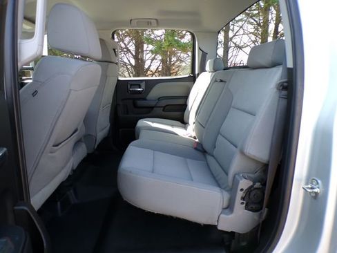 Used 2017 Chevrolet Silverado 2500 W/T w/ WT Fleet Convenience Package image 9