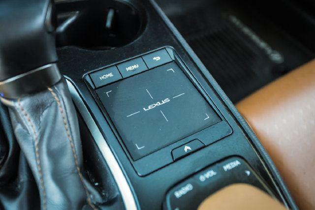 Used 2022 Lexus UX 250h w/ Accessory Package (Z1) AWD/4WD image 29