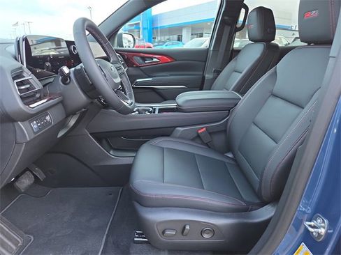 New 2026 Chevrolet Traverse Z71 w/ Driver Confidence Package image 10