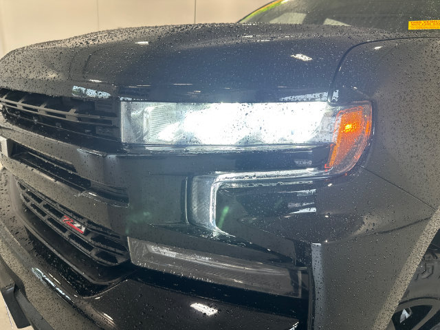 Used 2021 Chevrolet Silverado 1500 LT Trail Boss w/ Convenience Package II AWD/4WD image 9