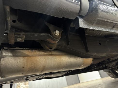 Used 2021 Chevrolet Silverado 1500 Custom image 40