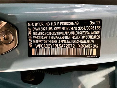Used 2020 Porsche Taycan Turbo S image 36