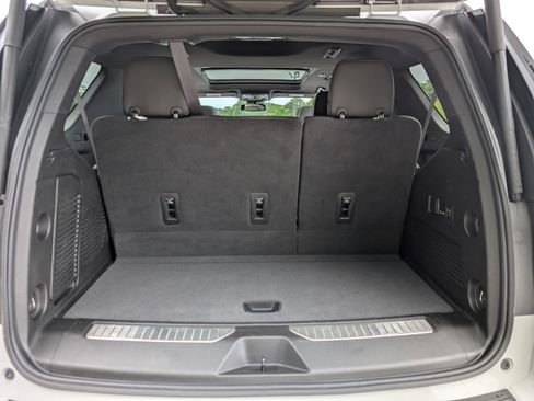 Used 2023 Chevrolet Tahoe Premier RWD image 20