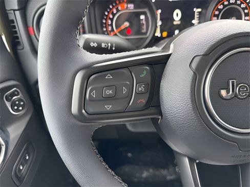 New 2026 Jeep Wrangler Unlimited Rubicon w/ Safety Group image 26