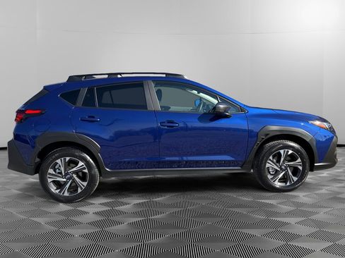 Used 2026 Subaru Crosstrek 2.0i Premium image 8