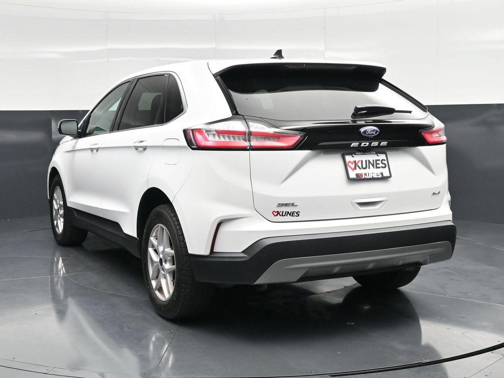 Used 2024 Ford Edge SEL w/ Convenience Package AWD/4WD image 9