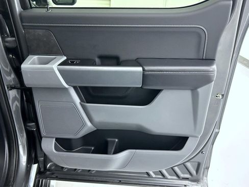 Used 2025 Ford F150 XLT w/ Equipment Group 301A Standard image 17