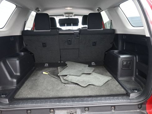 Used 2016 Toyota 4Runner SR5 AWD/4WD image 21