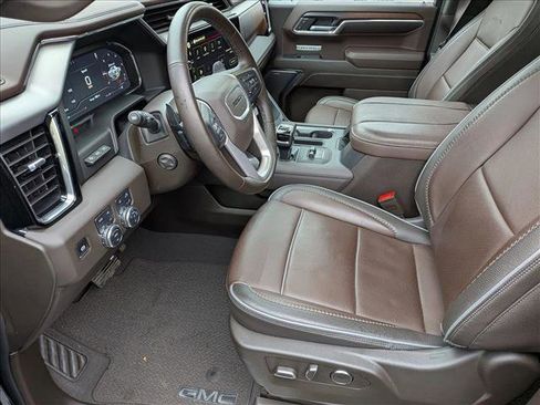 Used 2024 GMC Sierra 1500 Denali w/ Denali Reserve Package AWD/4WD image 18
