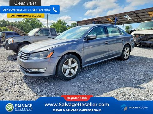 Used 2015 Volkswagen Passat 1.8T Limited Edition FWD image 1