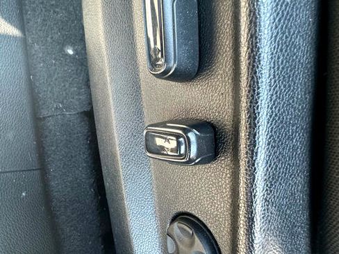 Used 2019 Honda CR-V EX image 13